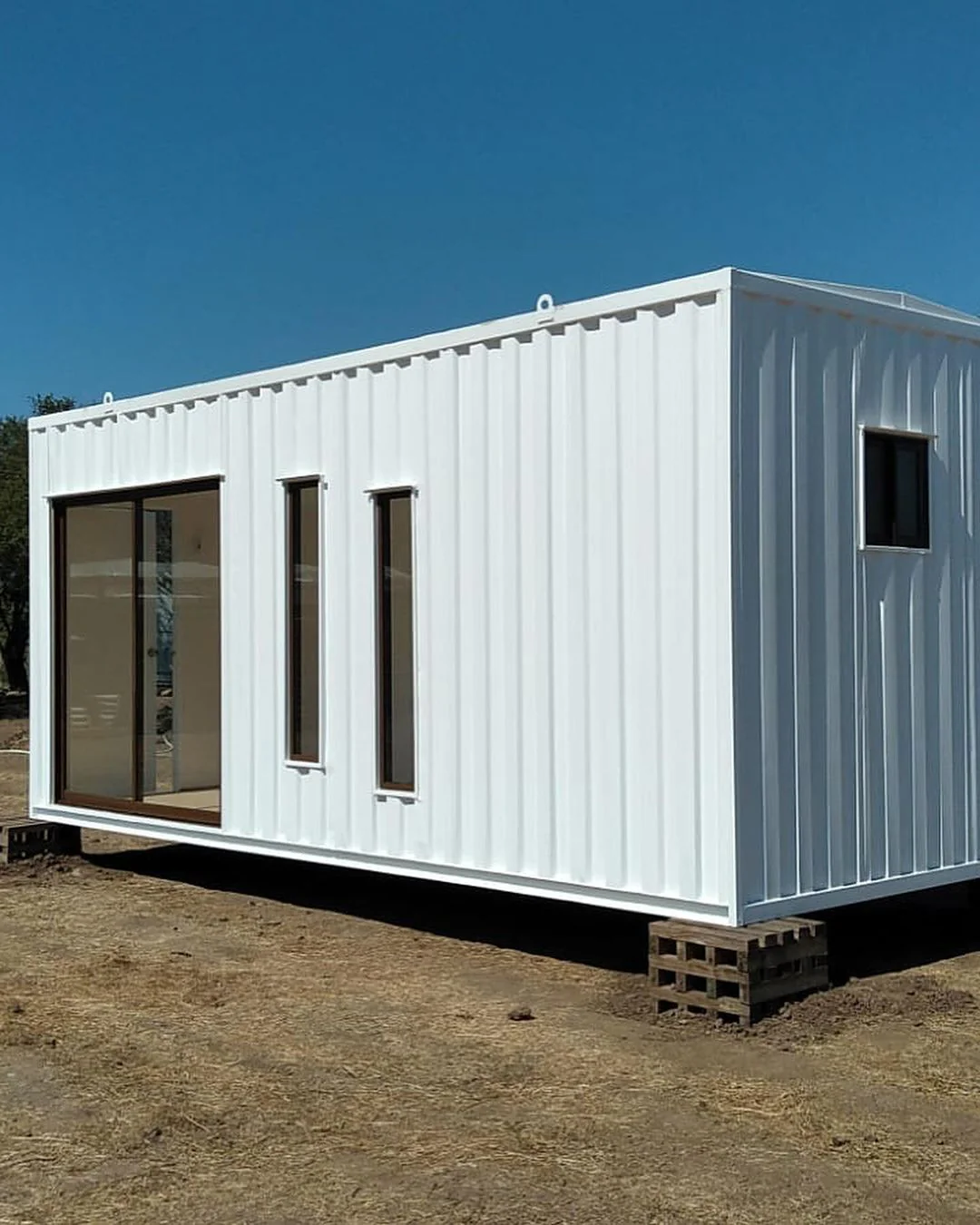 Contentor Escritório Escritório Modular Profissional de 18 m² em Aço Galvanizado - Image 1